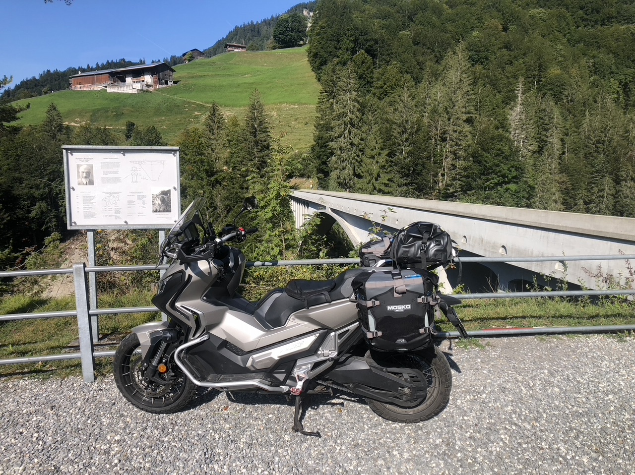 X-ADV_BC_35_01.jpeg
