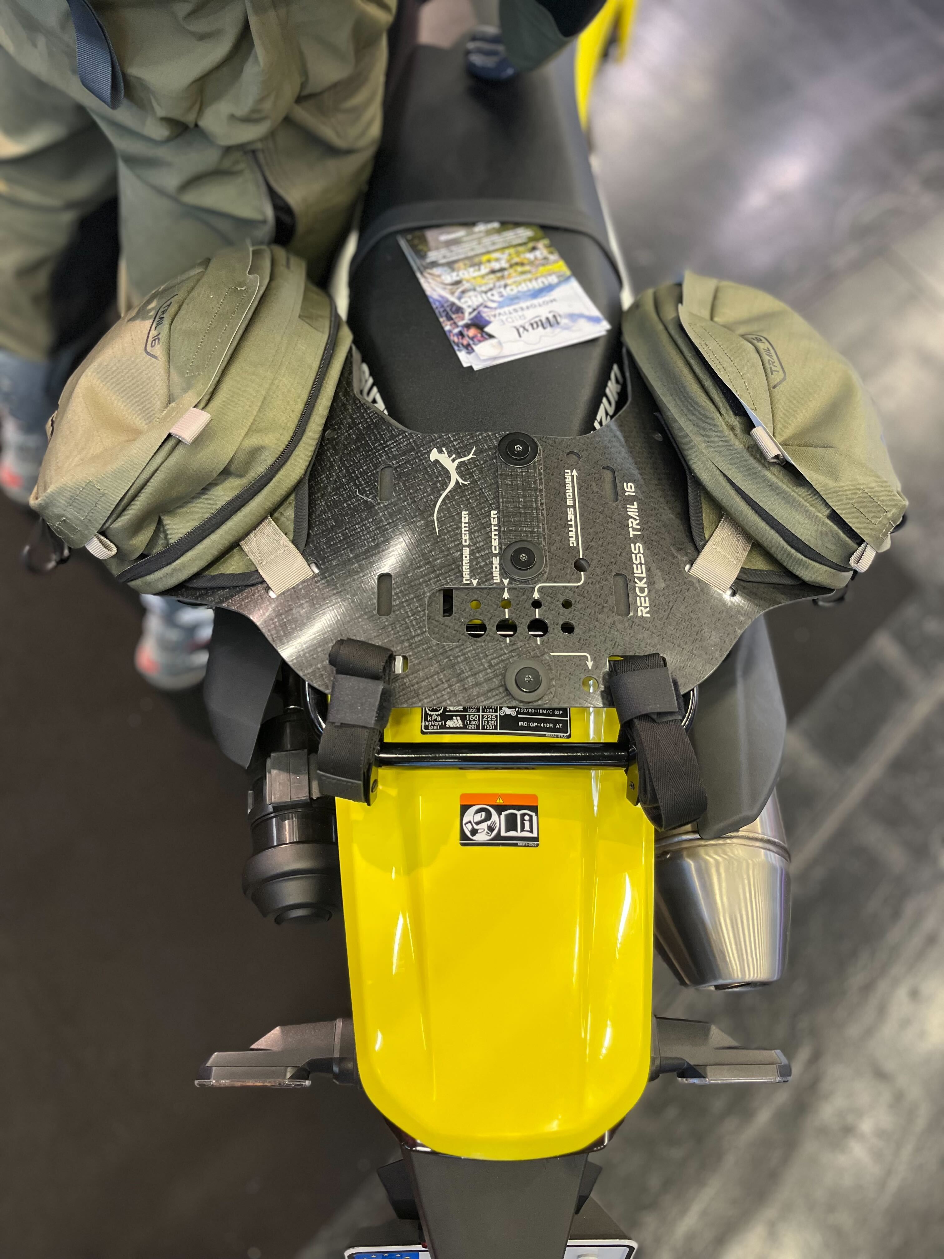 モコ Backcountry 30L Motorcycle Duffle Bag | Mosko Moto