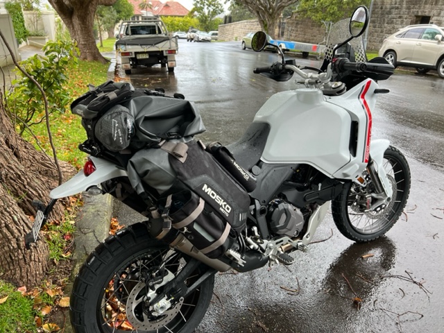 ducati desert sled panniers